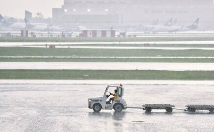 Abandonan el mantenimiento hidráulico del aeropuerto