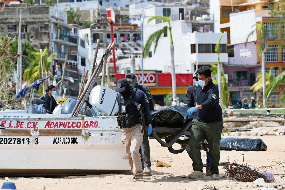 Dejan sólo a militares control de la ayuda