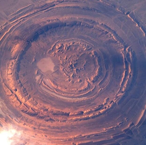 El Ojo del Sahara: descubre qué es esa extraña formación