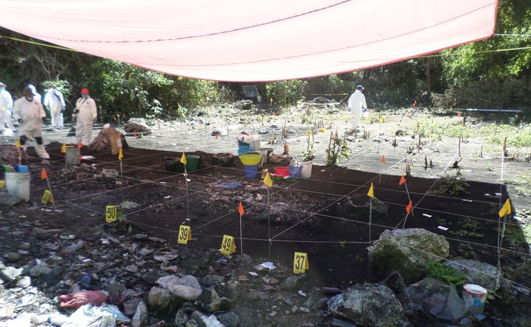 Proponen a 16 expertos para tercer peritaje en Cocula