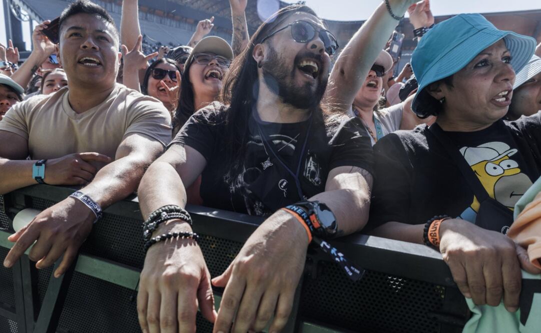 Aspectos del Vive Latino en el escenario amazon y la carpa intolerante. Foto: Yaretzy M. Osnaya/EL UNIVERSAL.