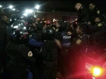 Intento de linchamiento en Xochimilco deja al menos 16 policías lesionados
