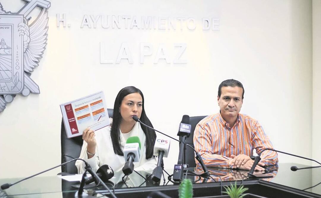 La alcaldesa de La Paz, Milena Quiroga Romero, informó que se presentaron las denuncias en contra de los funcionarios. Foto: Especial.