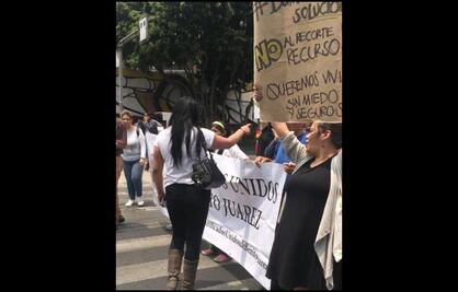 Damnificados del 19-S generan caos vial en Insurgentes Sur