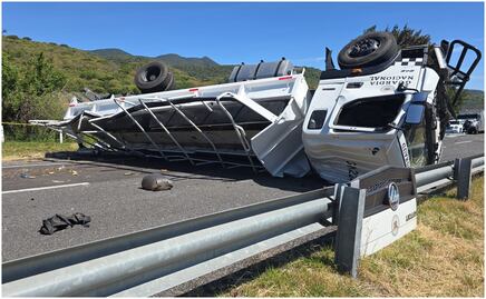 Vuelca camión de la Guardia Nacional en autopista de Michoacán; hay 3 muertos y más de 20 lesionados