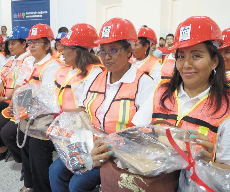 La secretaria de Gobernación, Olga Sánchez Cordero, dijo que no existe reducción en el presupuesto para instituciones que trabajan por la igualdad de género y oportunidades. ARCHIVO EL UNIVERSAL