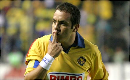 Cuauhtémoc Blanco alza la mano para dirigir al América y a México tras su paso por la política