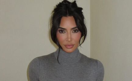 Kim Kardashian brilla en su cumpleaños con increíble vestido rojo
