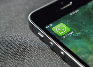 ¿Alguien recibe tu ubicación desde WhatsApp? Averígualo