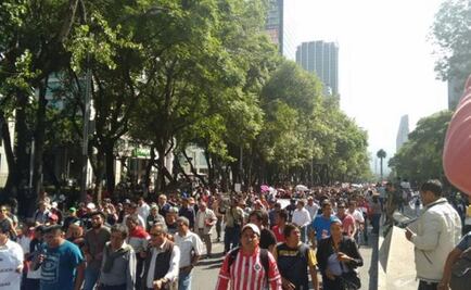 Dissident teachers march in Mexico City