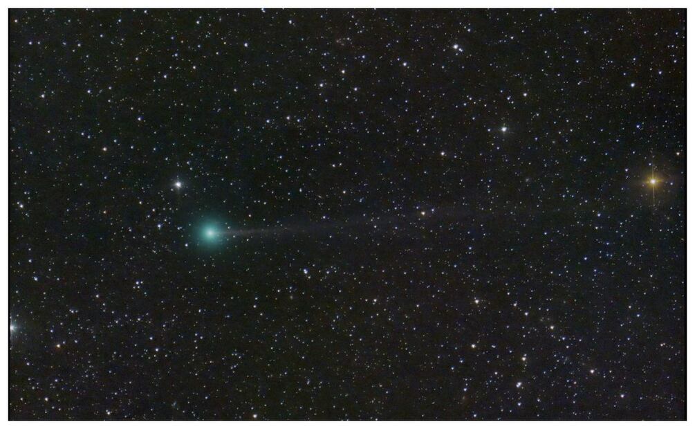 El cometa Nishimura fue fotografiado desde June Lake , California , EE. UU. Imagen: Nasa