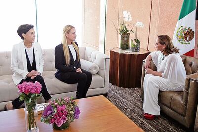 SRE recibe a Tintori; Caracas dice que se apoya a “terroristas”