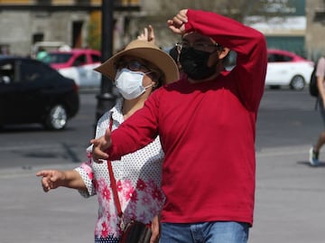 Por onda de calor este domingo habrá temperaturas de hasta 45 grados en 20 estados