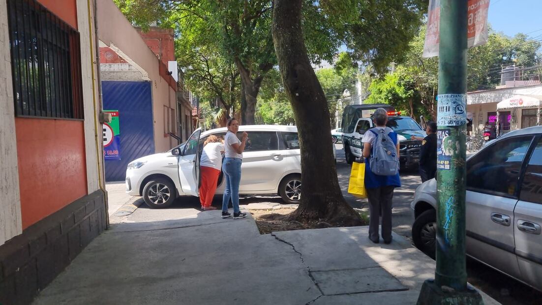 Los hechos ocurrieron esta tarde muy cerca de las 14.30 horas en la calle de Cairo esquina Oasis en la alcaldía Azcapotzalco, Foto: Isidro Corro