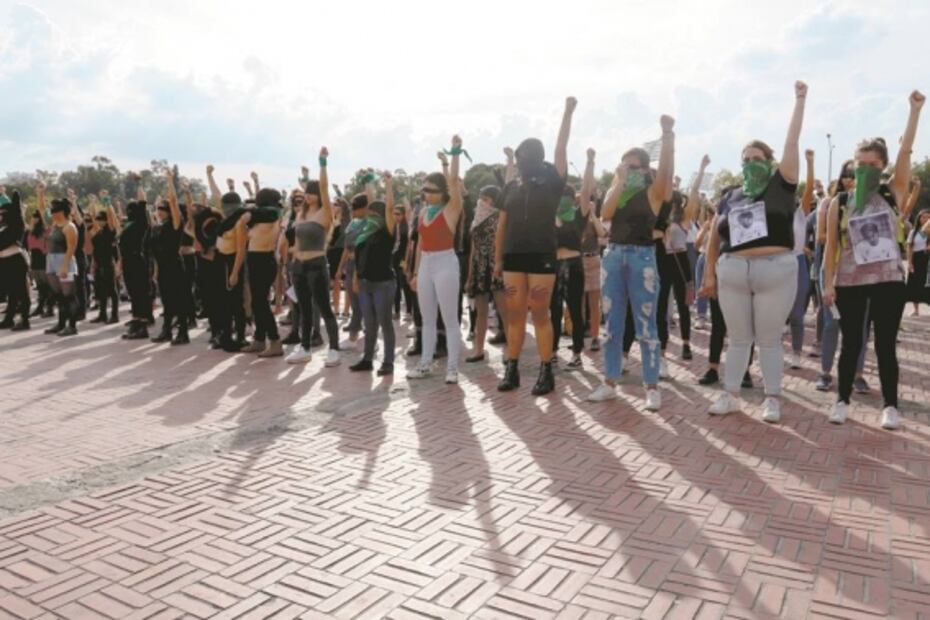 “¡Tranquilo, policía, no vamos a vandalizar!”, dicen al replicar "Un violador en tu camino"