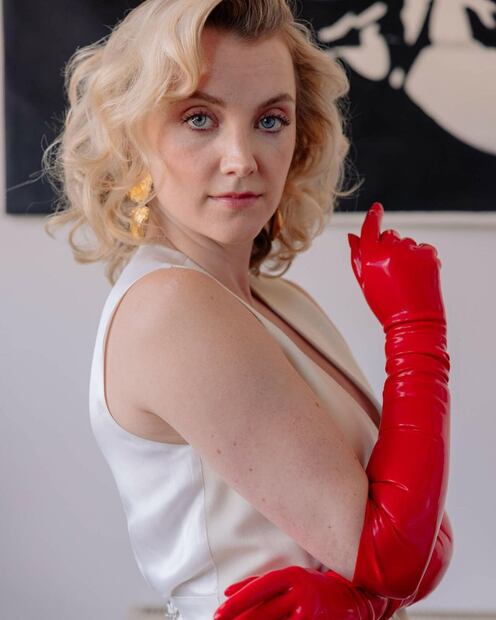 Evanna Lynch era Luna Lovegood en Harry Potter  (Fuente Instagram @evannalynch)