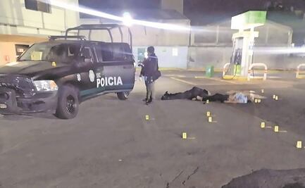 Discuten, se disparan y mueren dos agentes