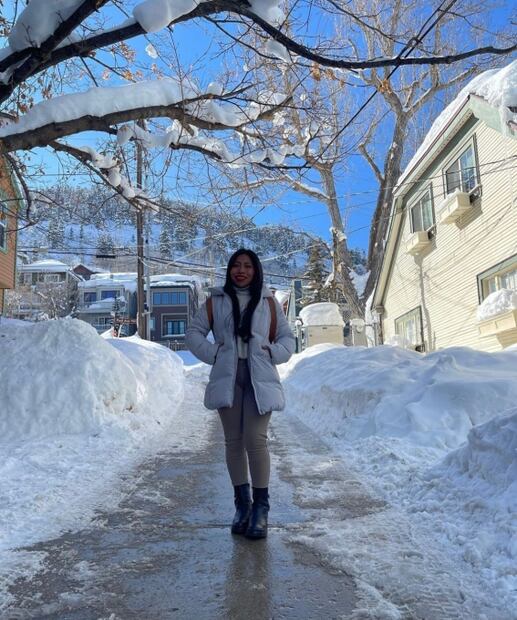 Yalitza Aparicio demuestra que tiene el look de invierno perfecto