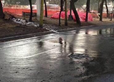 Reportan fuga de agua en Viaducto Tlalpan