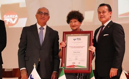 Margo Glantz recibe premio Juan Crisóstomo Doria