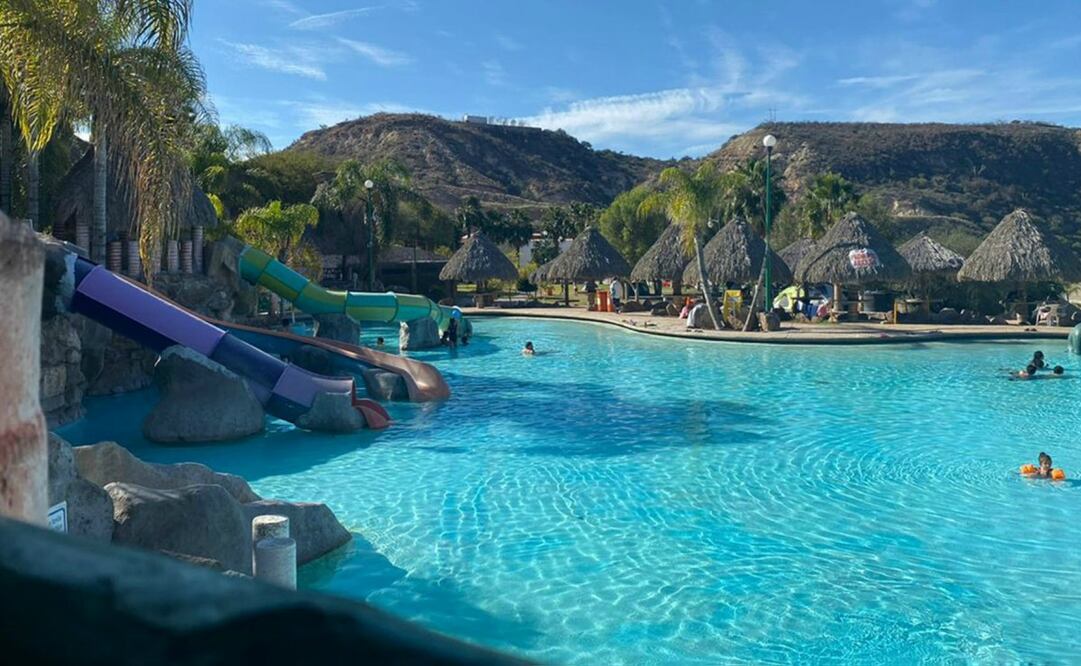 El balneario de aguas termales El Géiser, en Hidalgo, ya anunció su cierre temporal en apego a las medidas de prevención de contagios de Covid-19. Foto: El Géiser