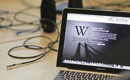 El día que Wikipedia cerró por 24 horas en protesta