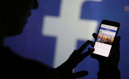 Facebook usa la cámara de tu iPhone mientras revisas tu muro