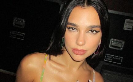 Dua Lipa se luce con el pelo rosa en nueva colaboración con Puma