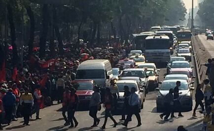 Marchan antorchistas hacia Los Pinos