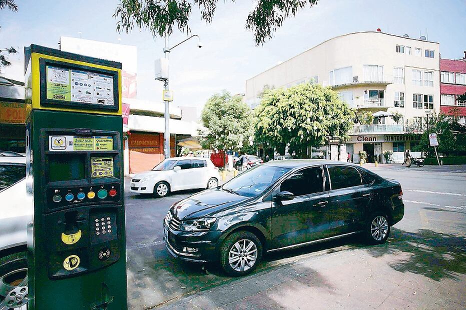 El presupuesto para obras en distintas colonias, derivado de la aplicación de ecoParq en la zona, es de 700 millones de pesos. ARCHIVO EL UNIVERSAL