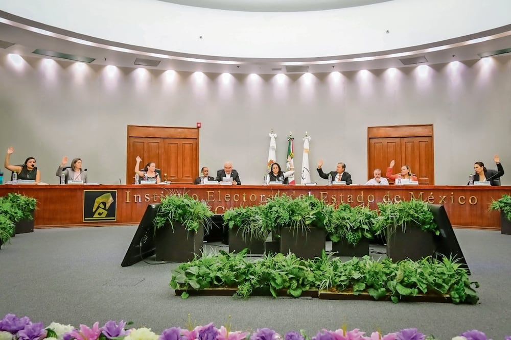 El Consejo General del Instituto Electoral del Estado de México aprobó solamente una parte de las candidaturas. Foto Especial