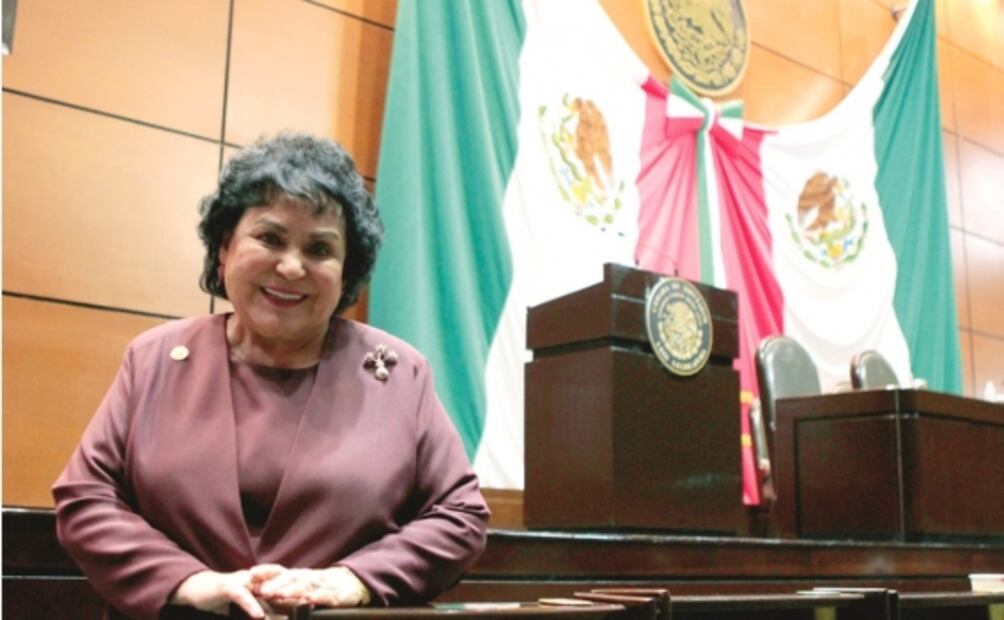 PRI lamenta muerte de Carmen Salinas, la actriz que no quería ser diputada