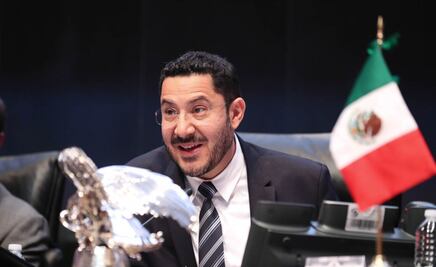 Traje “tuppers" a reunión de mesa directiva, dice Batres