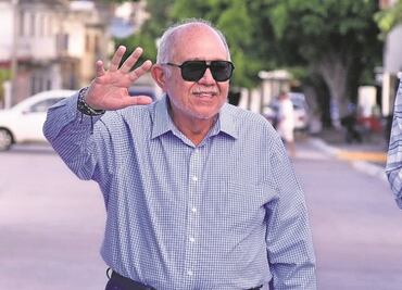 Exalcalde “saca el colmillo” para dar largas a su proceso legal