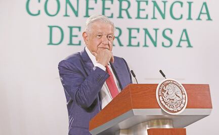 AMLO va por quitar permisos petroleros a IP