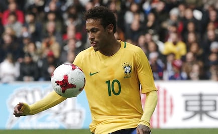 Neymar llega a las lágrimas en conferencia de prensa