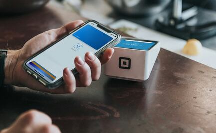 Pequeños comerciantes aceptarán pago con tarjetas vía celulares; esperan que ventas se incrementen hasta 25%