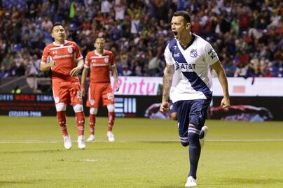 Puebla aleja sus demonios y saca el triunfo