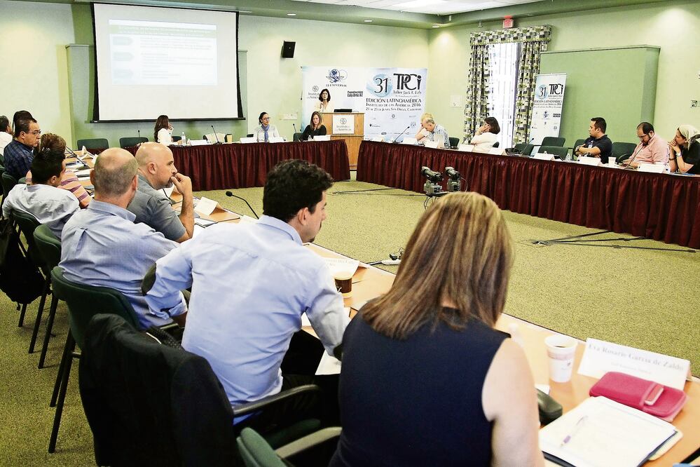 En las mesas de trabajo del Taller Jack F. Ealy de Periodismo Científico Edición Latinoamérica 2016, los ponentes coinciden en que América Latina está todavía rezagada en la inversión en ciencia y tecnología (ARIEL OJEDA. EL UNIVERSAL)