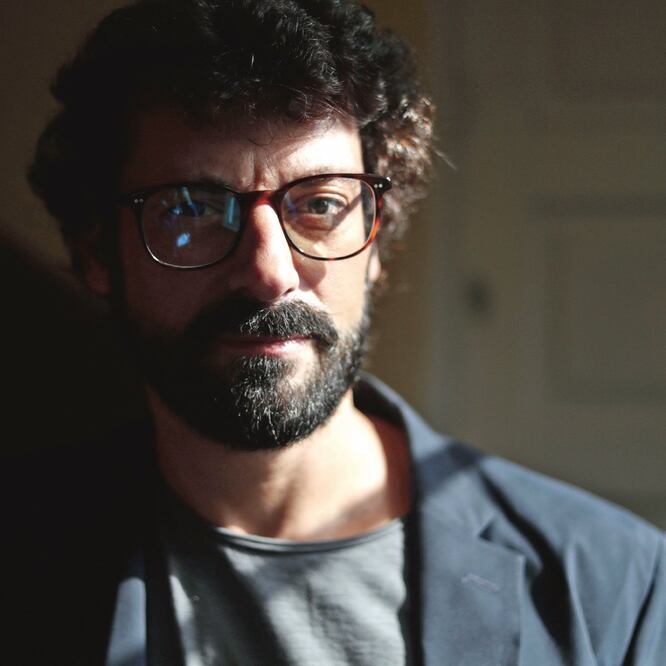 El español explora el origen de la falsa información que circula como verdadera. ALEJANDRA LEYVA. EL UNIVERSAL