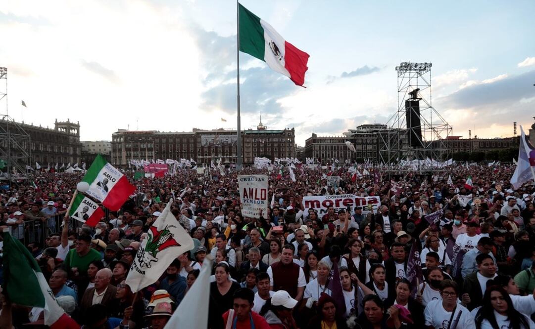 Aspectos de la celebración por la Expropiación Petrolera en el Zócalo capitalino. Foto: Juan Boites / El UNIVERSAL