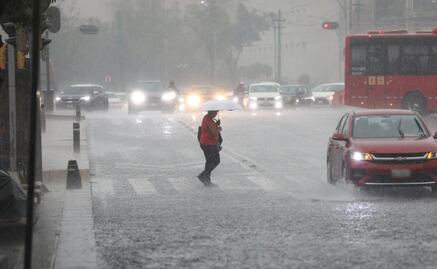 ¡Aún no guardes el paraguas!; prevén fuertes lluvias del 15 al 20 de junio en la CDMX