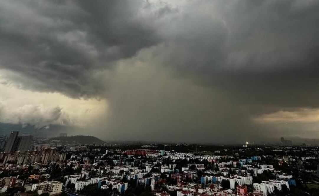 Brugada calificó esta precipitación como "una de las más fuertes de la temporada". Foto: X @ClaraBrugadaM