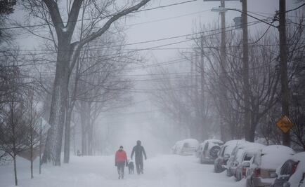 Tormenta cubre a Washington con 58 cms de nieve