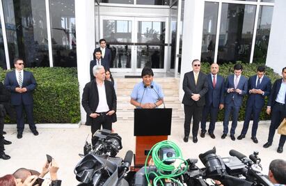 Vecinos de La Herradura piden que no les lleven a Evo Morales