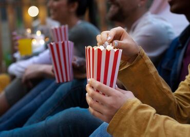 Lunes de cine al aire libre en el Cenart: lleva tus palomitas