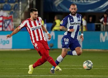 Atlético de Madrid empata ante Alavés con Herrera de titular