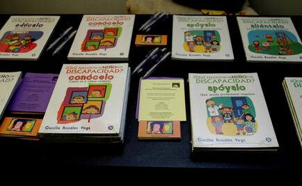 Presentan colección de libros sobre la discapacidad infantil