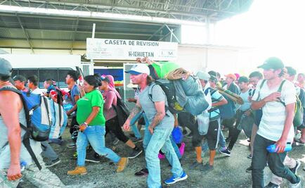 Migración busca regularizar a miembros de caravana en Chiapas