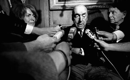 Chilenos celebran a Pablo Neruda con su platillo favorito